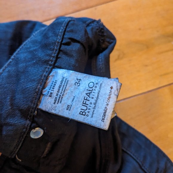 Buffalo Jeans slim fitting stretchy jean shorts - Picture 3 of 4